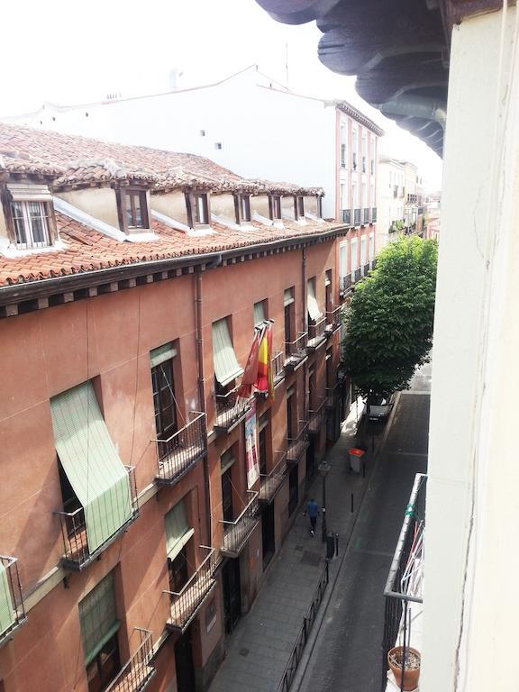 Olmorooms Madrid Esterno foto